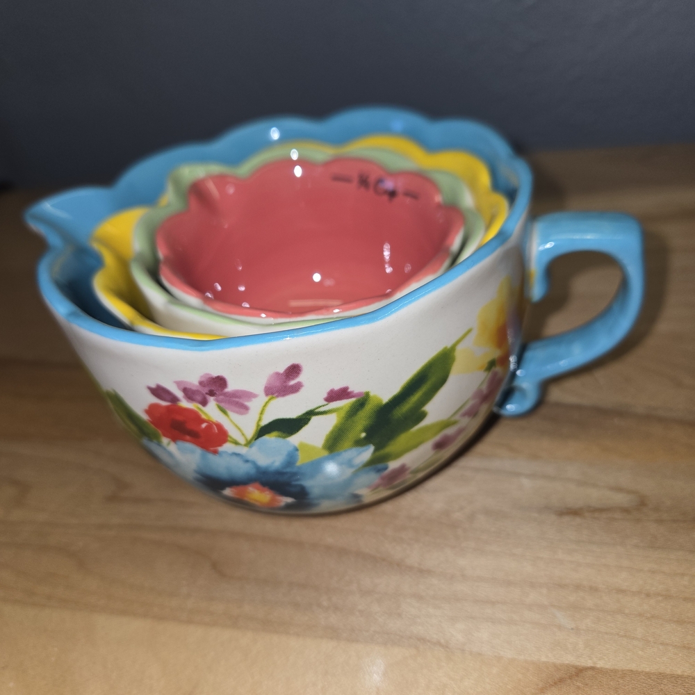 Pioneer Woman Measuring Nesting Bowls Cups Scalloped Rim Set 4 Prairie Signature